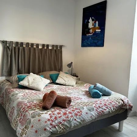 Le Cozy Bayeusain Apartment *